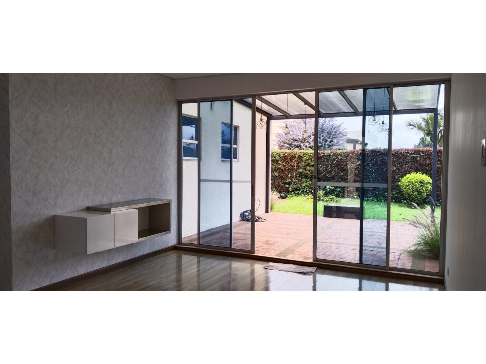 Casa en Venta en Cajica Conjunto, Lote 603 M2, Casa 203 m2