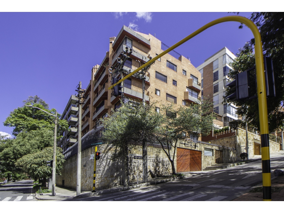 Apartamento en arriendo en Rosales con terraza de 120 m2