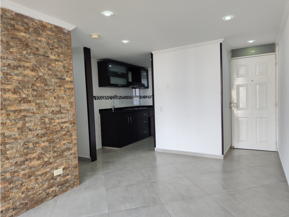 Apartamento en arriendo en Senderos de Castilla — foto 3