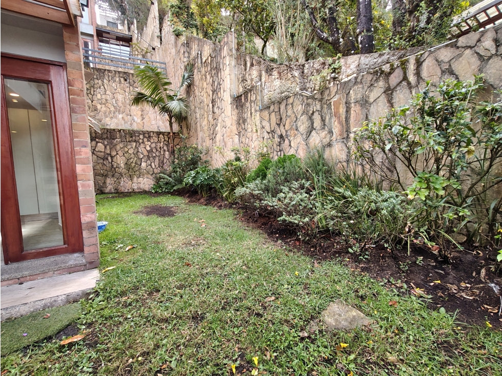 Casa en arriendo Bosque de Pinos: vista a los cerros terraza de 60 m² — foto 6