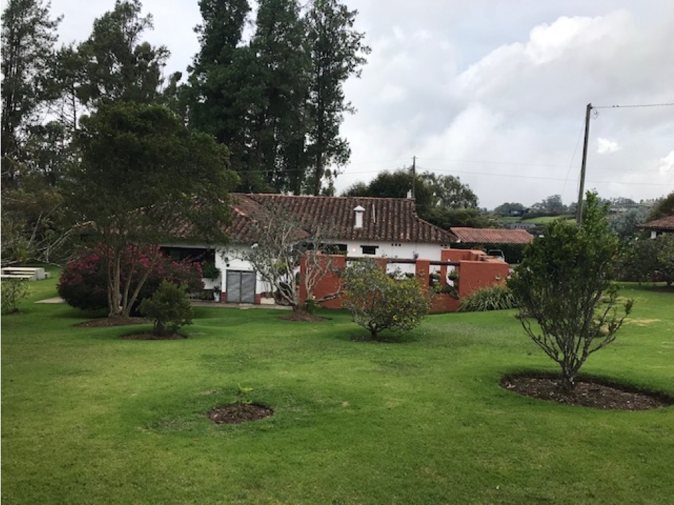Venta casa Envigado Alto de Las Palmas — foto 4