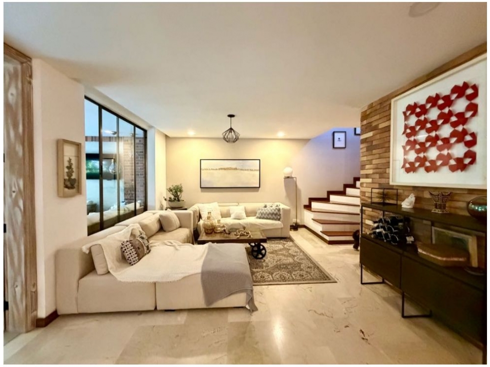 Vendo casa Medellín, El Poblado Las Santas — foto 2