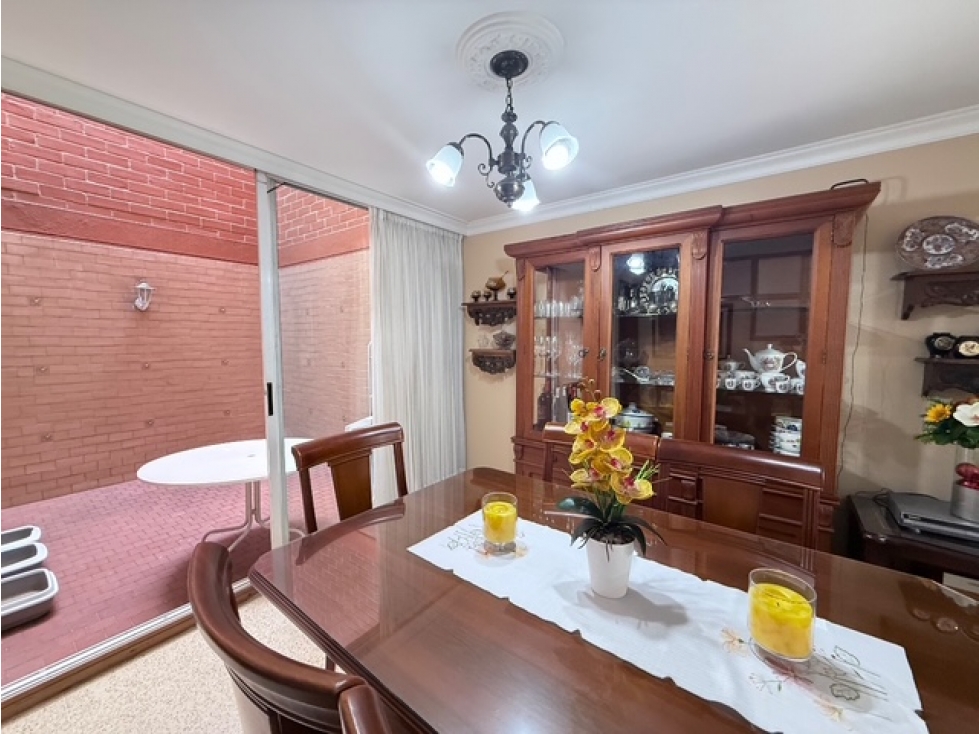 Venta Casa Medellín El Poblado Las Lomas — foto 3