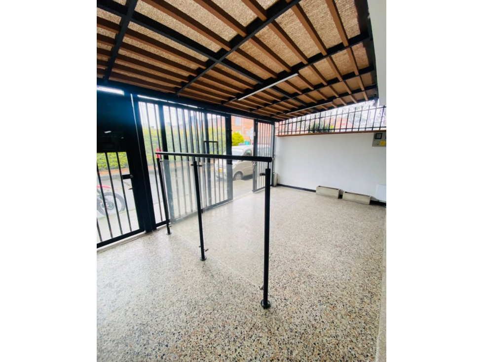 Vendo casa de uso mixto en zona norte, Bogotá D.C — foto 2