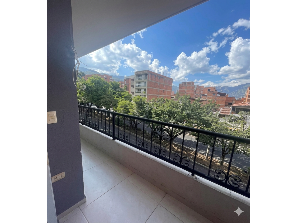 En venta apartamento 3 Hab., Barrio Cabañas, Bello