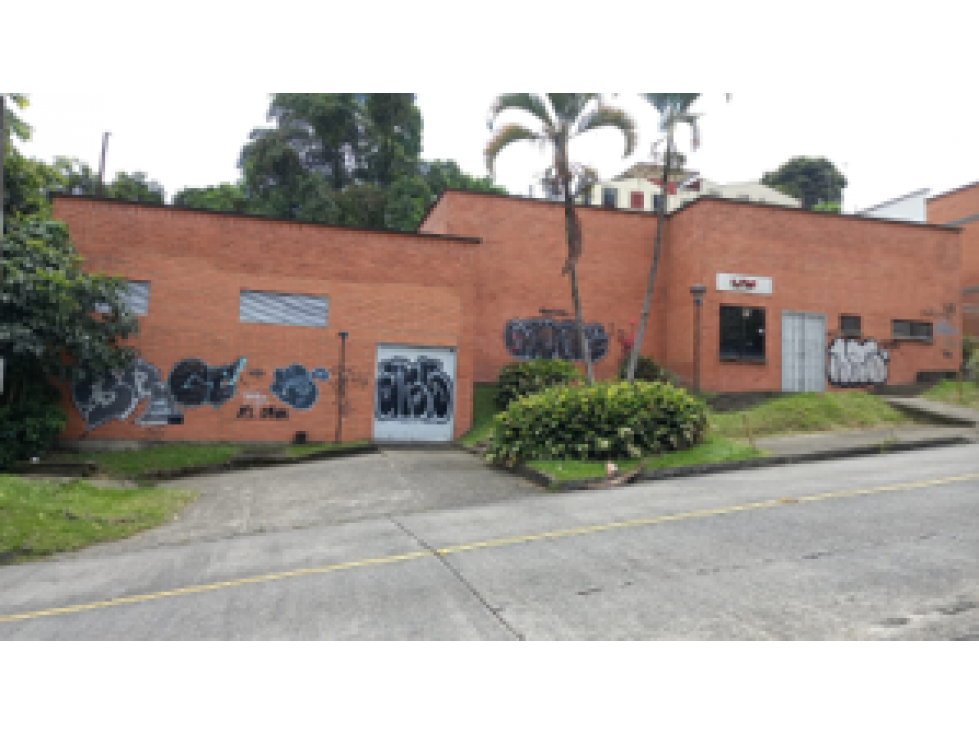 En Venta Bodega Comercial - Sector El Poblado II, Pereira - Risaralda