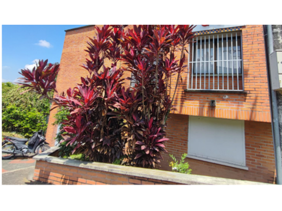 En Venta Oficina Tipo Bodega - Samanes de Belmonte, Pereira
