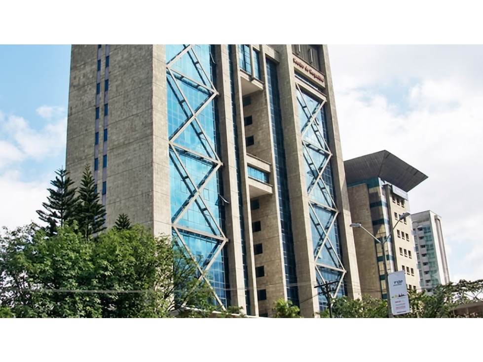 Oficina en arriendo en la Avenida El Poblado - área de 248 m² — foto 5