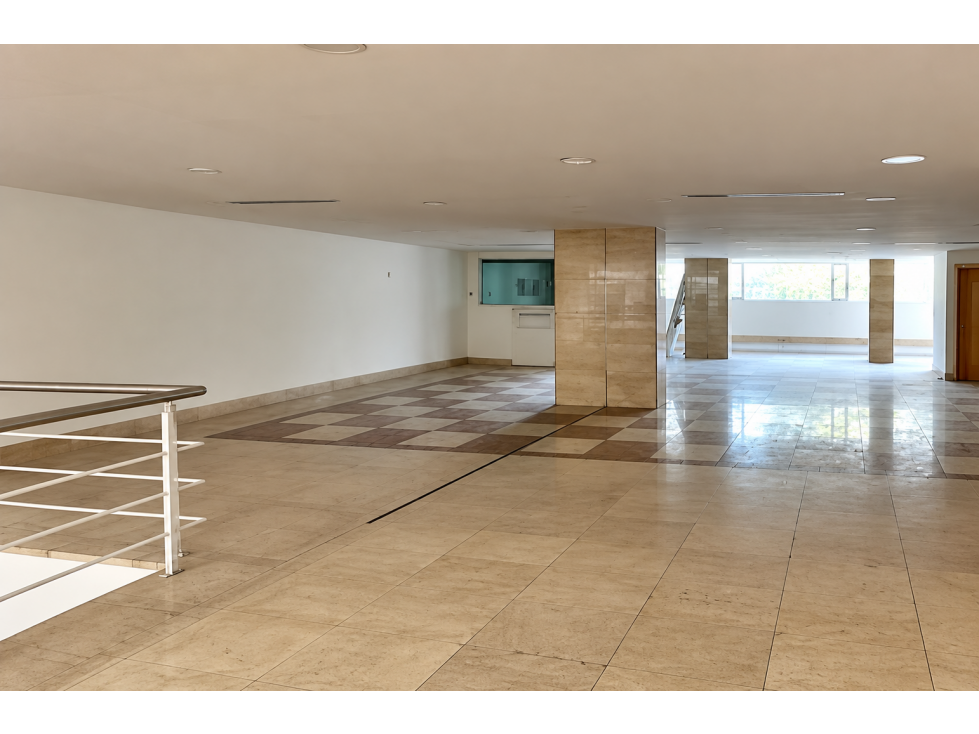 Local comercial en arriendo de 418 m² | Centro 93 | Bogotá — foto 4