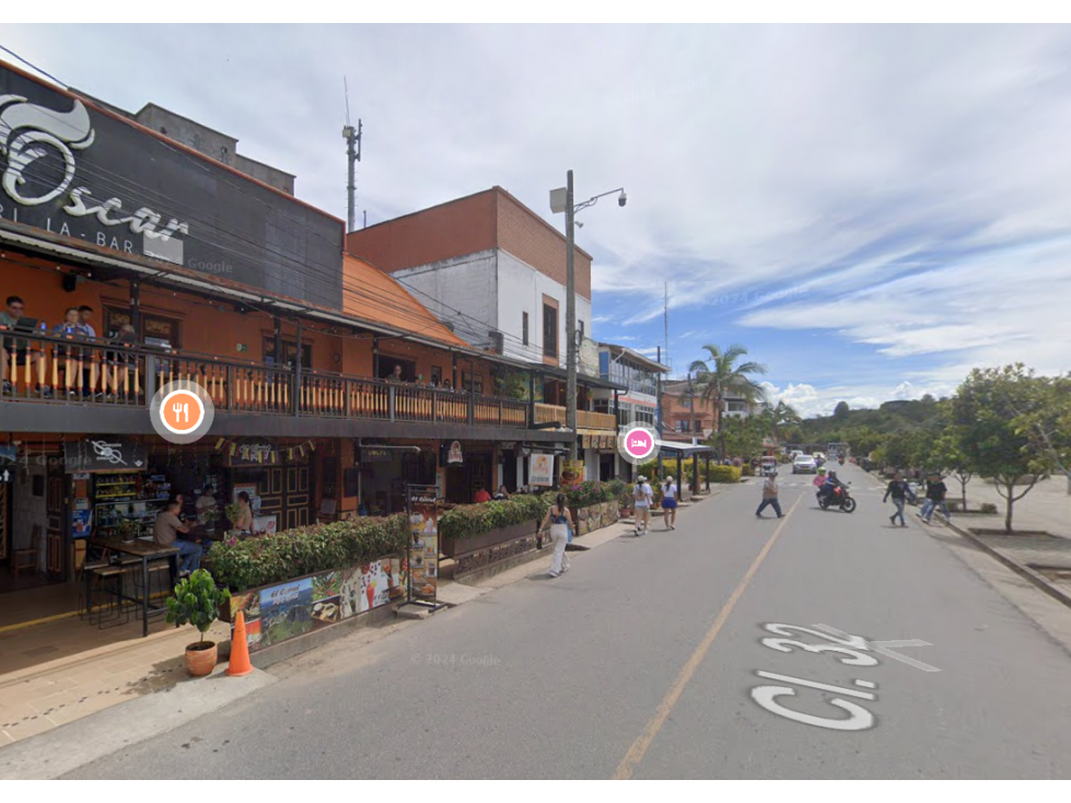 LOTE Y CONSTRUCCIÓN COMERCIAL EN VENTA, MALECÓN - GUATAPÉ