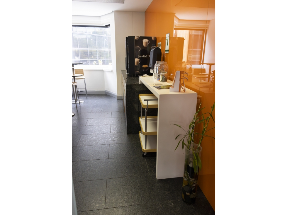 Oficina en arriendo de 610,05 m² en Milla de Oro, Medellín — foto 6