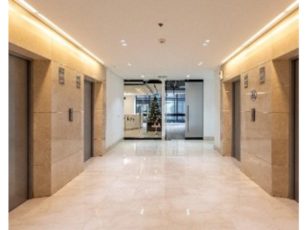 Oficina en arriendo en Centro Financiero, Bogotá. — foto 2