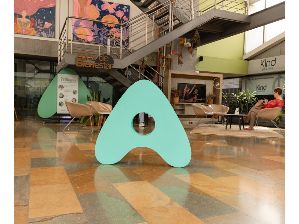 Local comercial en arriendo de 430,64 m² | Almacentro | Medellín — foto 6