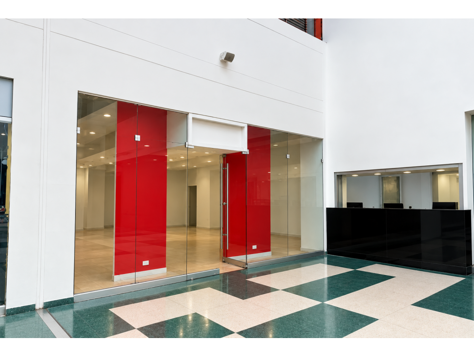 Local comercial en arriendo de 118 m² | Unicentro de Occidente, Bogotá — foto 2