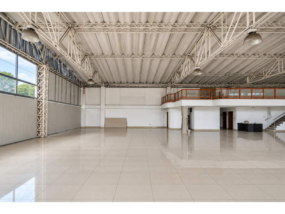 Local comercial en arriendo de 730 m² | Antonio Nariño | Bogotá — foto 3