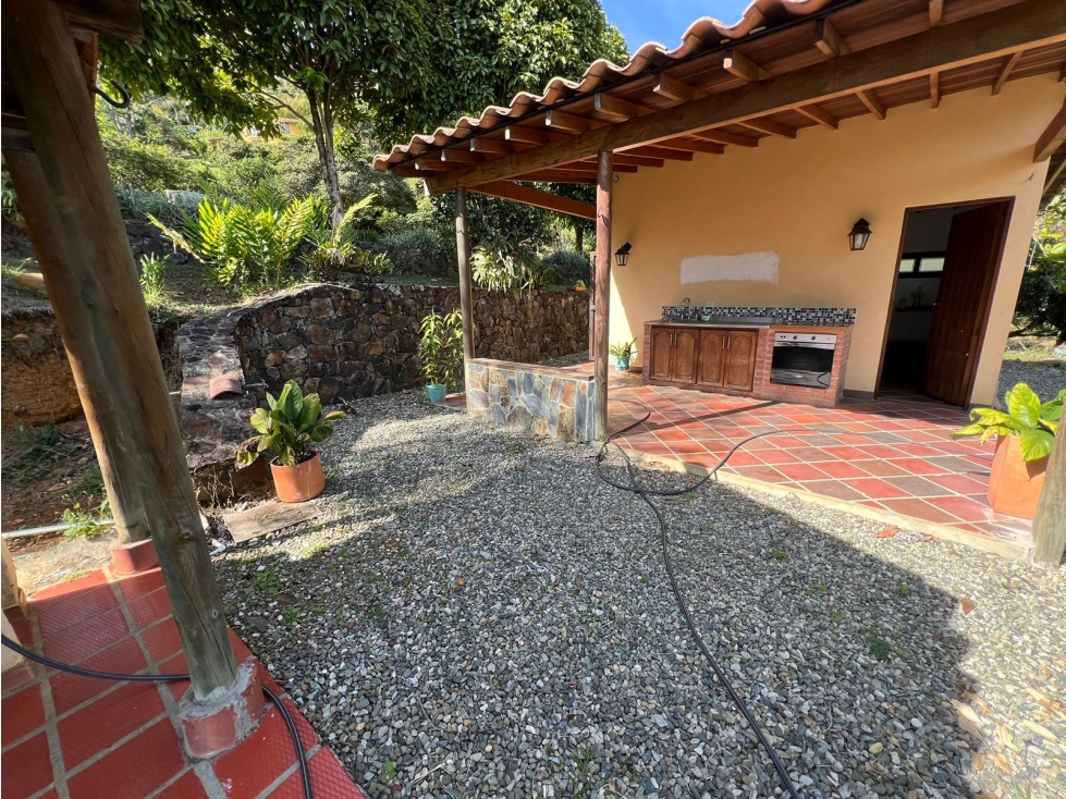 LOTE Y CONSTRUCCION EN PARCELACIÓN - COPACABANA — foto 3