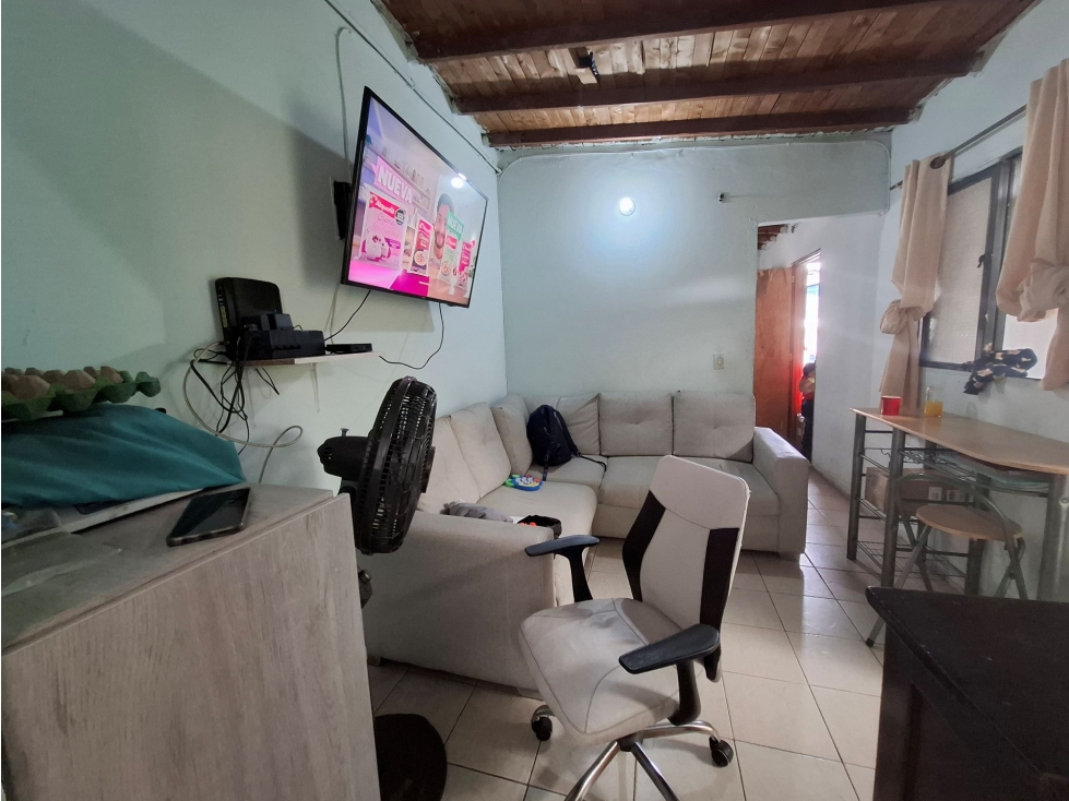 Casa de 3 pisos en venta | Jesús Nazareno | Uso mixto 314 m2 — foto 4