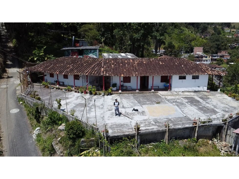 En venta: Lote con potencial de desarrollo en Altavista, Medellín — foto 3