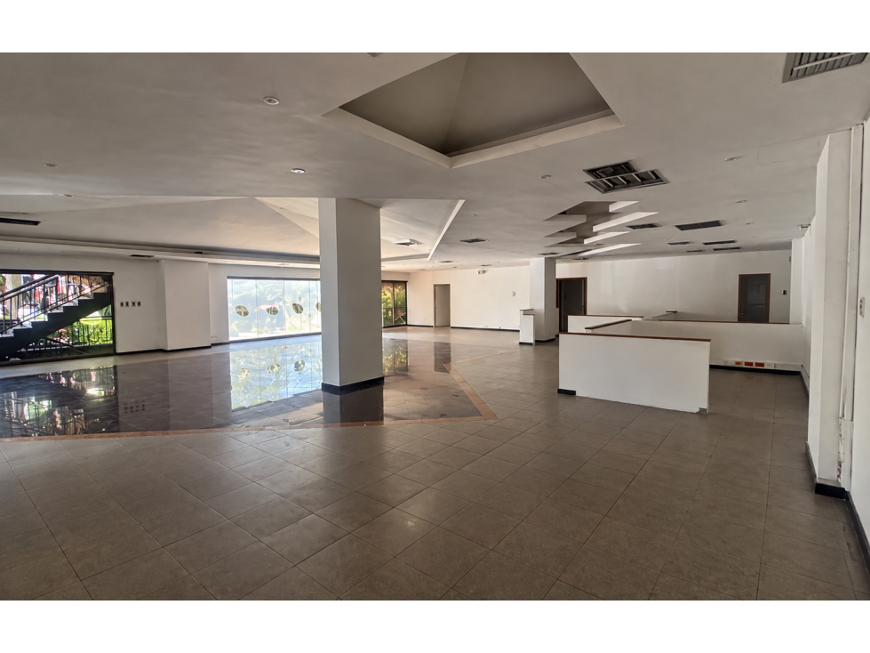 Local comercial de 342 m² en arriendo | Prado Center | Barranquilla — foto 3