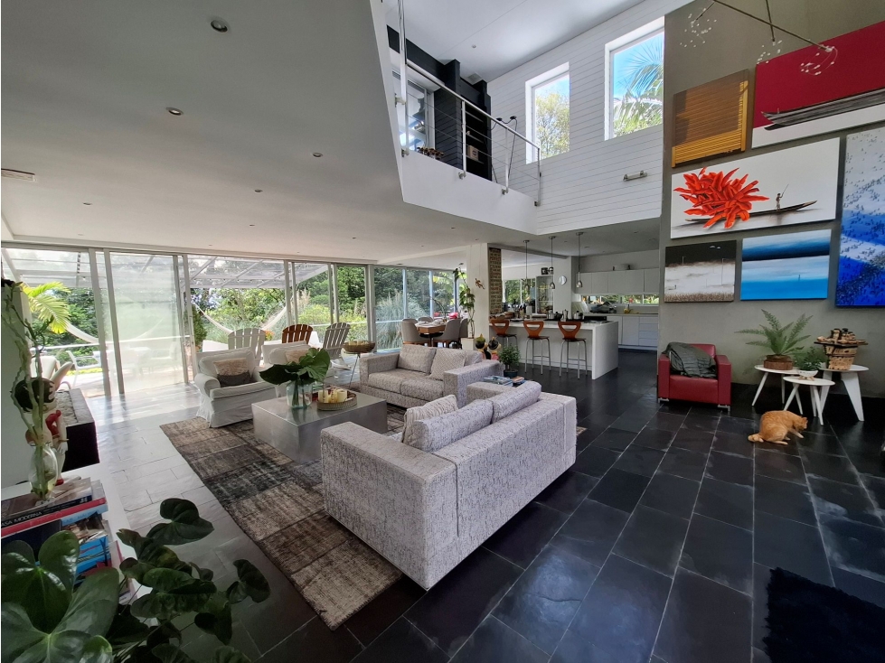 CASA EN ENVIGADO LOMA DEL ESCOBERO