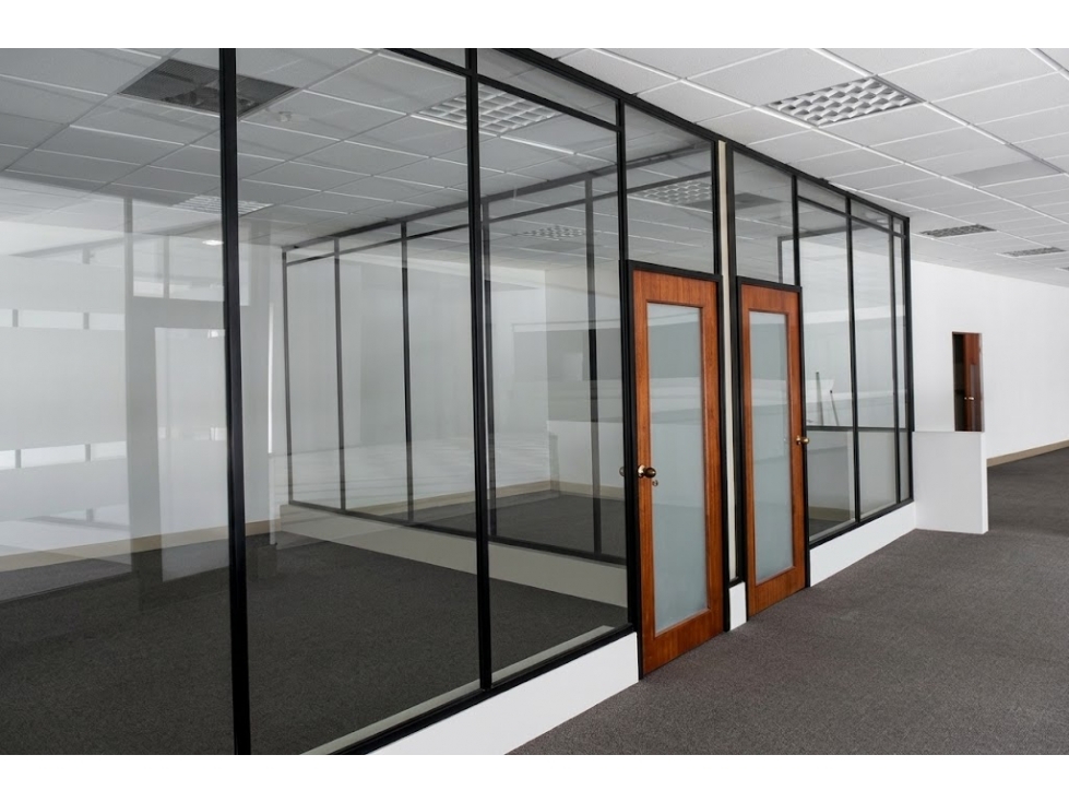 Local comercial en Arriendo Parque Santander | 1.185m2 — foto 5