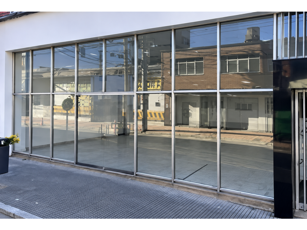 Local comercial en arriendo de 200 m² | Venecia | Bogotá