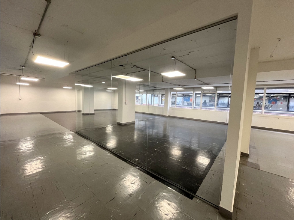 Oficina en arriendo 1.970 m² | Banco de Comercio | Bogotá — foto 3