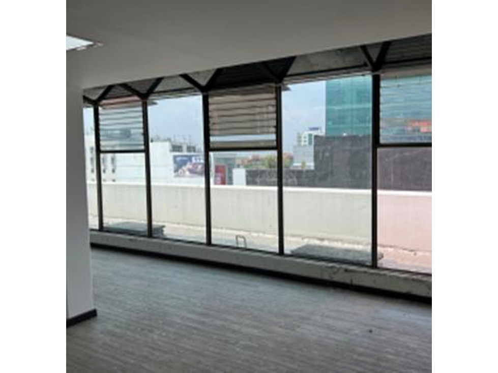 Local en arriendo 1.964 m² | Edificio Megalínea | Bogotá — foto 4
