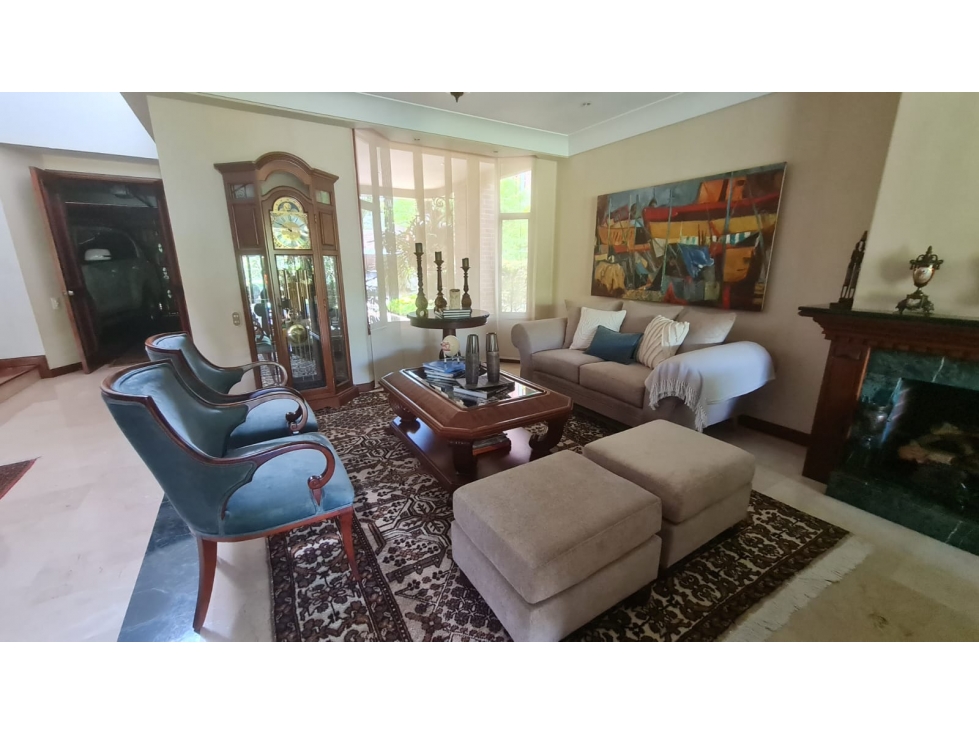 CASA EN URBANIZACIÓN CERRADA - ALTOS DEL POBLADO — foto 2