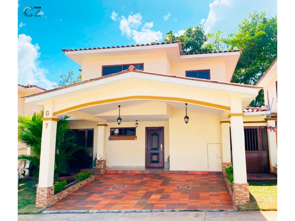 Venta de casa en Senderos de Bambu, Nuevo Arraijan