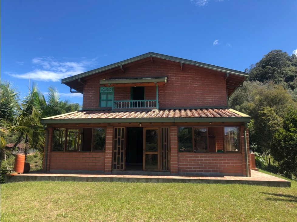 Venta Finca Recreo Marinilla Antioquia vereda El Rosario — foto 2