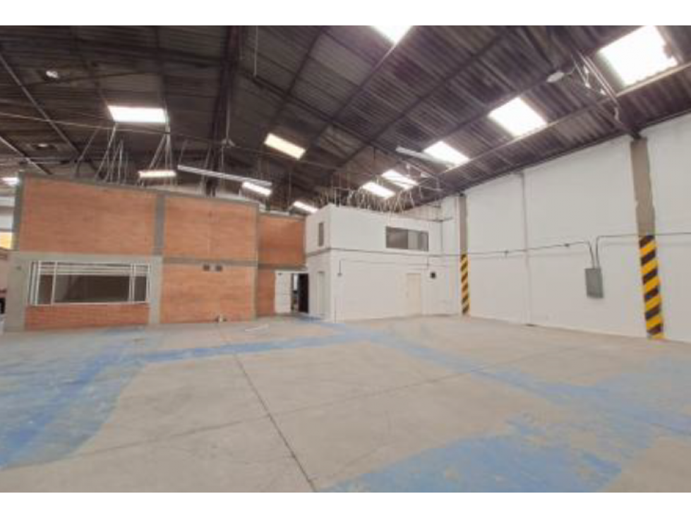 ARRIENDO BODEGA EN ENGATIVA — foto 6