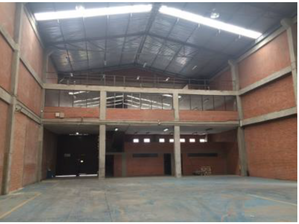 ARRIENDO BODEGA EN ZONA INDUSTRIAL MONTEVIDEO — foto 2