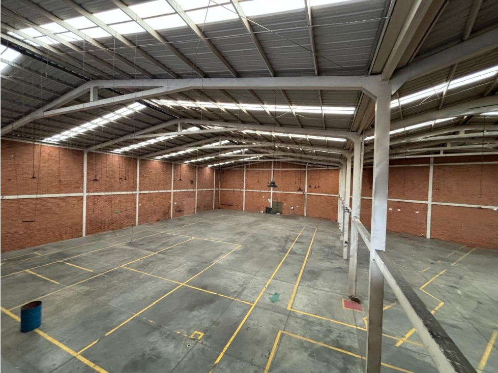 ARRIENDO BODEGA 12 ZONA INDUSTRIAL MOSQUERA - 3