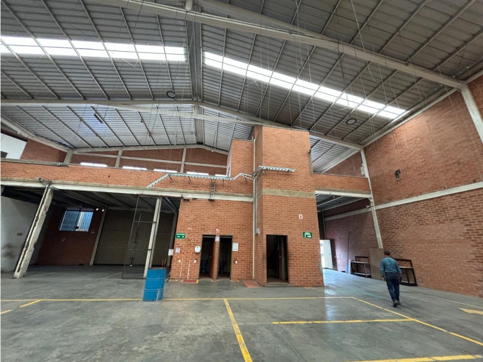 ARRIENDO BODEGA 12 ZONA INDUSTRIAL MOSQUERA - 4