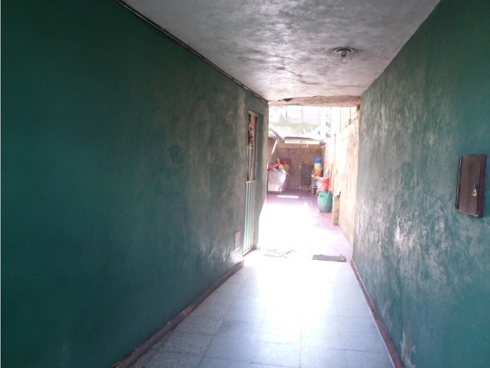 SE VENDE MAGNIFICO CASA-LOTE RENTADO BARRIO LA ESTRELLA PRIMER SECTOR — foto 2
