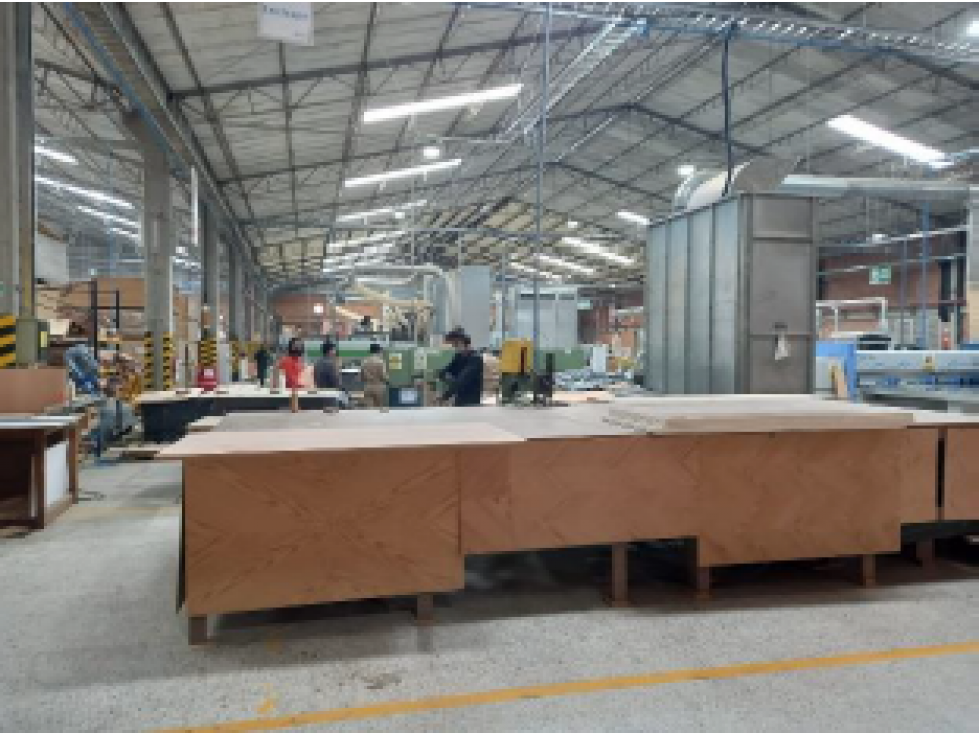 SE VENDE COMPLEJO INDUSTRIAL LOGÍSTICO EMPRESARIAL - 3