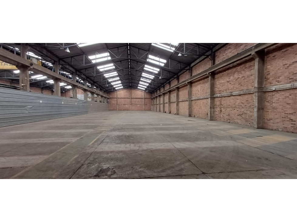 VENTA O ARRIENDO BODEGA EN FONTIBON