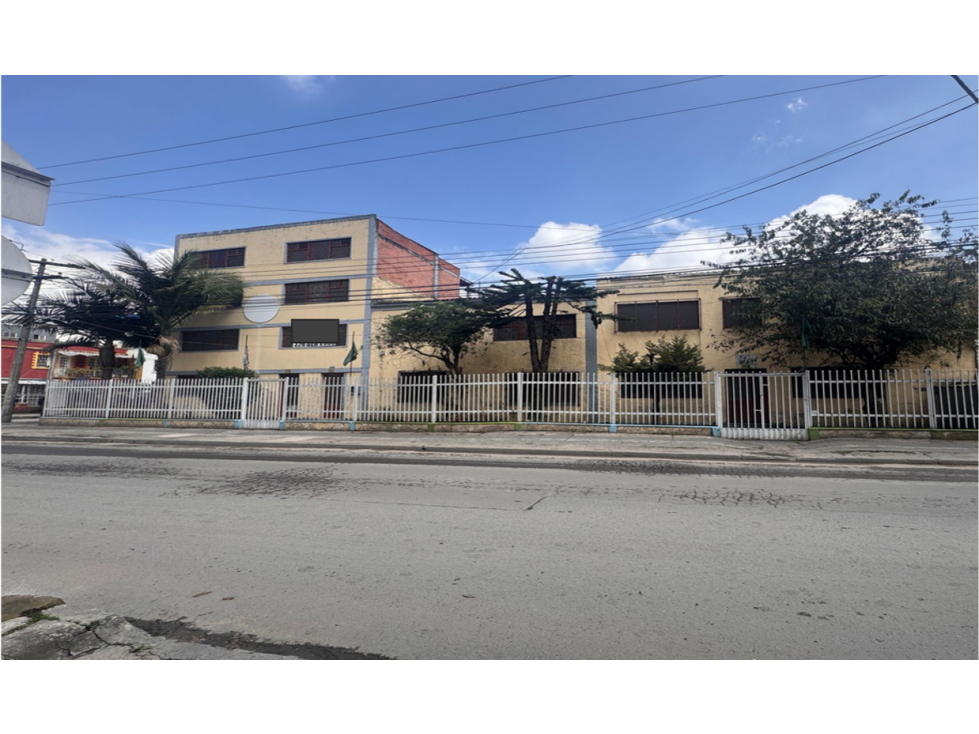 **SE VENDE EDIFICIO E INSTALACIONES COLEGIO FONTIBON — foto 6