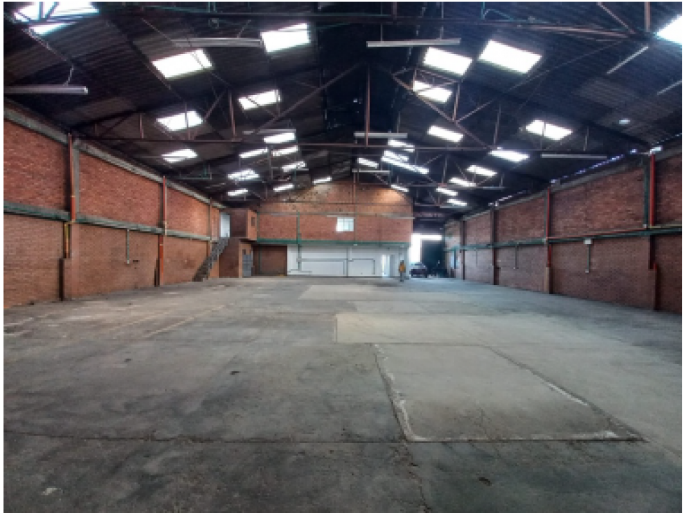 VENTA O ARRIENDO BODEGA ZONA INDUSTRIAL PUENTE ARANDA
