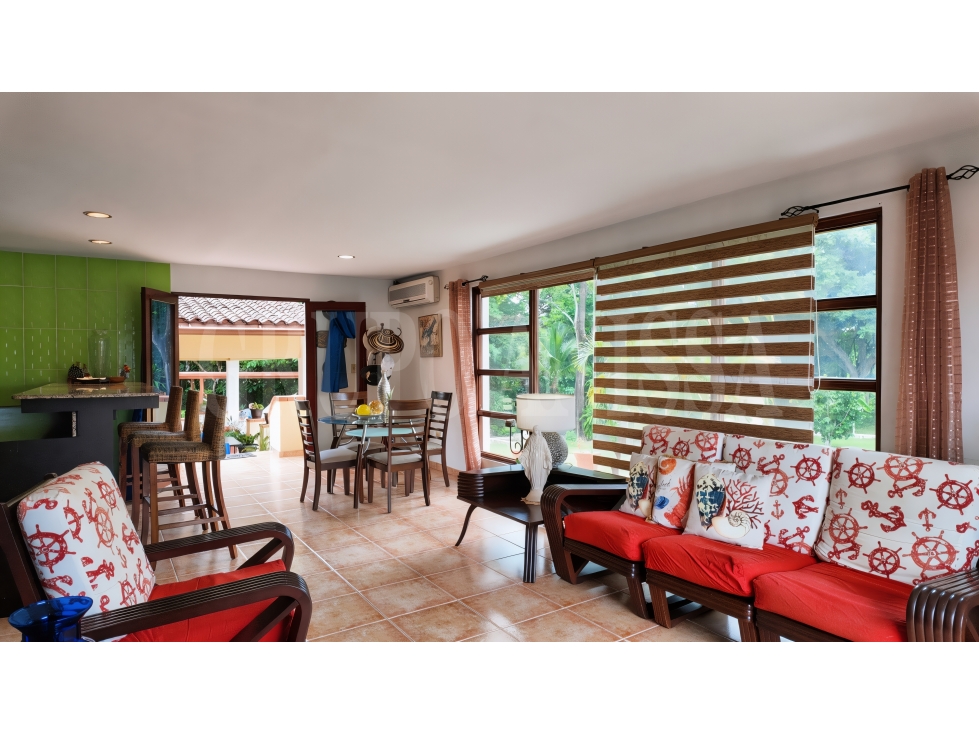 OPORTUNIDAD! Se vende Hermosa Casa en Coronado con Piscina — foto 4