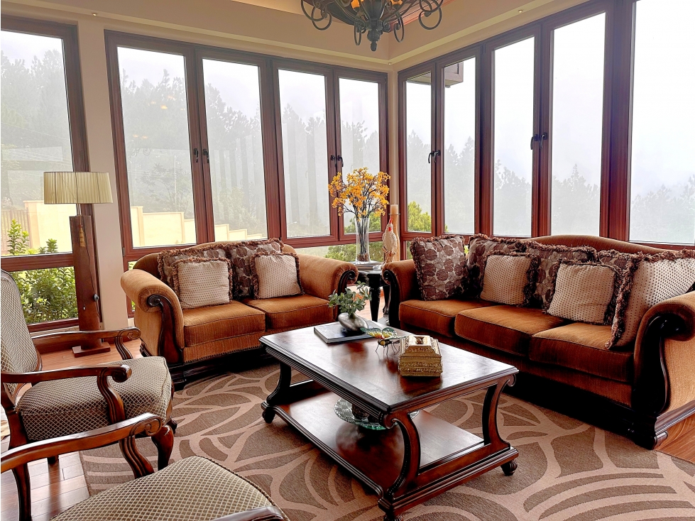 Oportunidad! Se Vende la más Bella Casa de Altos del Maria - 5