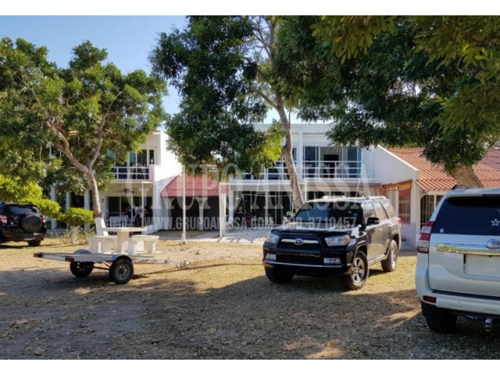 Se Vende Casa de Playa Tipo Townhouse en Punta Chame