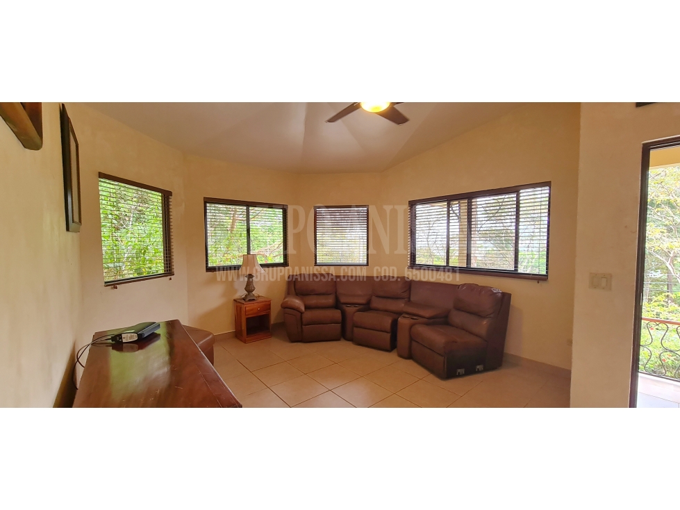 Oportunidad! Se vende Acogedora Casa en Altos del Maria — foto 3