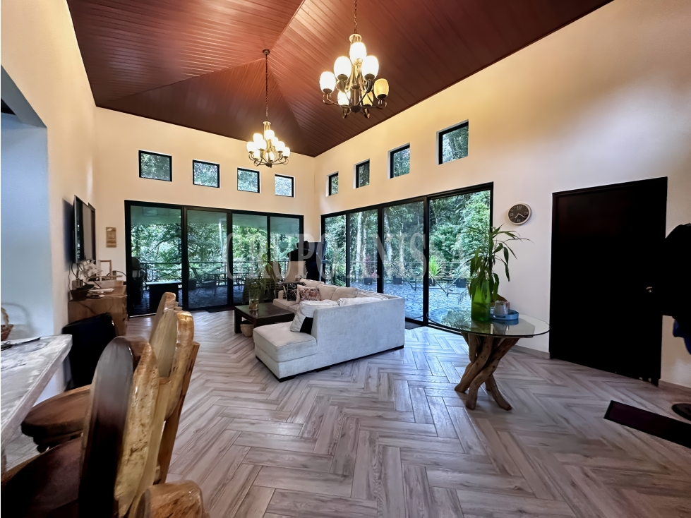 Se Vende Hermosa Casa en Zona Alta, Altos del Maria — foto 2