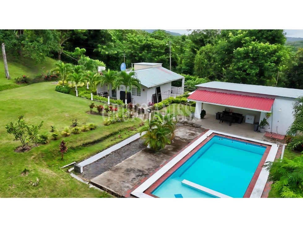 Oportunidad! Se Vende de Hermosa Finca con Casa en Lídice, Capira - 4