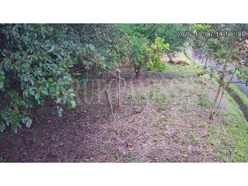 Oportunidad! Se vende terreno en Granada Altos del Maria