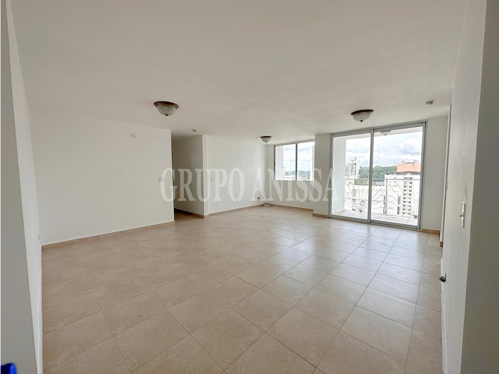 Oportunidad! Se Vende Apartamento en el Cangrejo