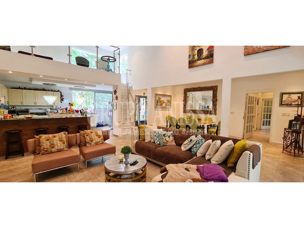 Se Vende Moderna y Acogedora Casa en Altos del Maria — foto 5