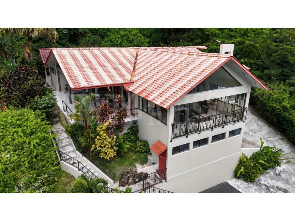 Se Vende Casa de Montaña con Impresionantes Vistas en Altos del Maria